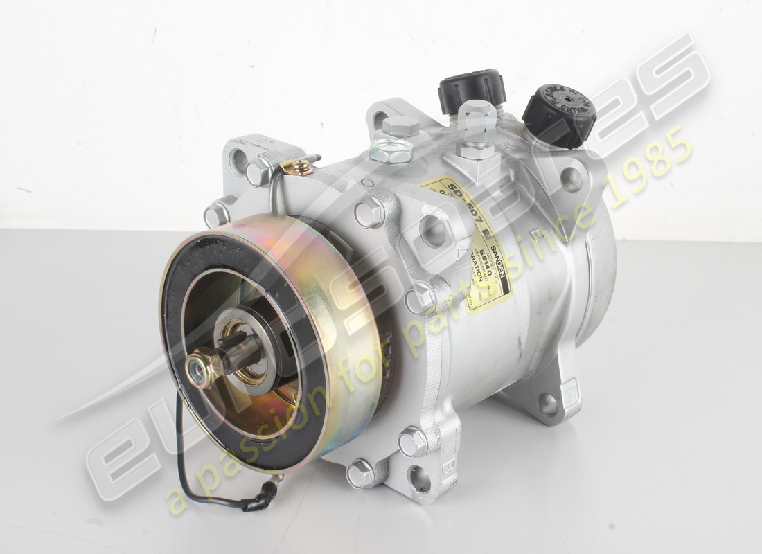 NEW (OTHER) OEM AIR CONDITIONING COMPRESSOR . PART NUMBER 121966 (1)