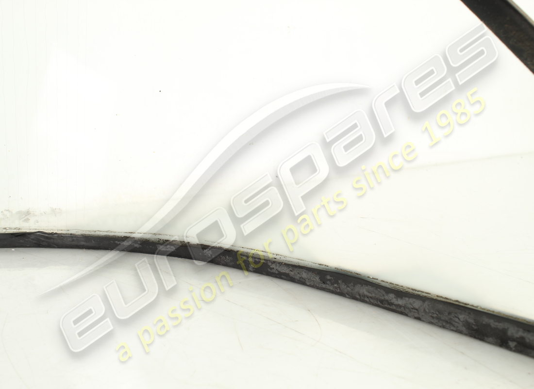 used ferrari rear window. part number 61896400 (2)