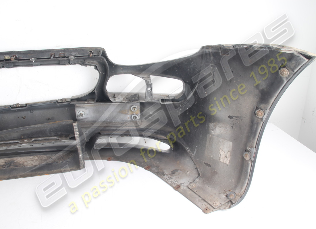 USED MASERATI COMPLETE FRONT BUMPER 338. PART NUMBER 980000985 (6) used maserati complete front bumper 338. part number 980000985 (6)