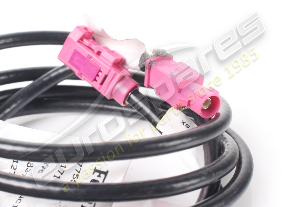 USED FERRARI PASSIVE ENTRY RF ANTENNA CAB. PART NUMBER 775528 (2) used ferrari passive entry rf antenna cab. part number 775528 (2)