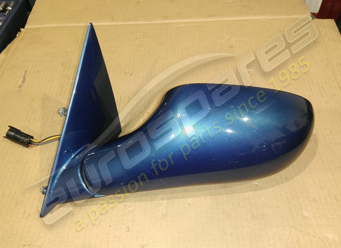 used ferrari lh external rear mirrow. part number 64078000 (2)