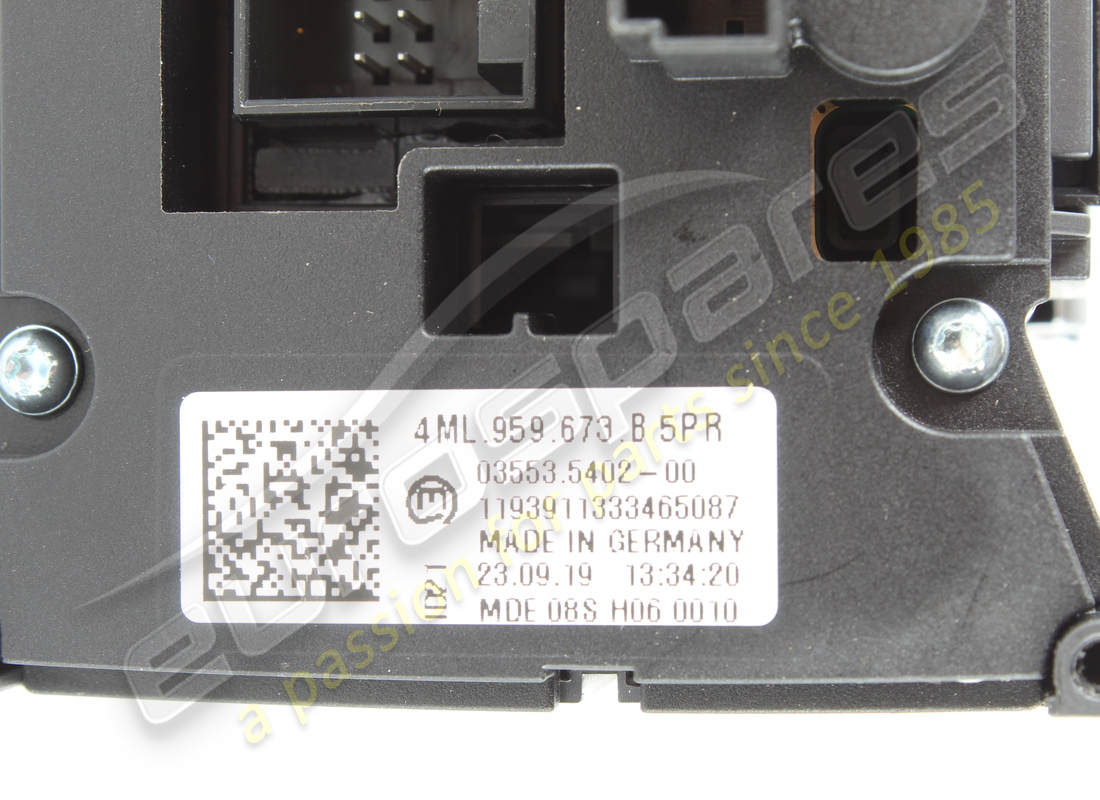 used lamborghini switch strip. part number 4ml959673b (2)