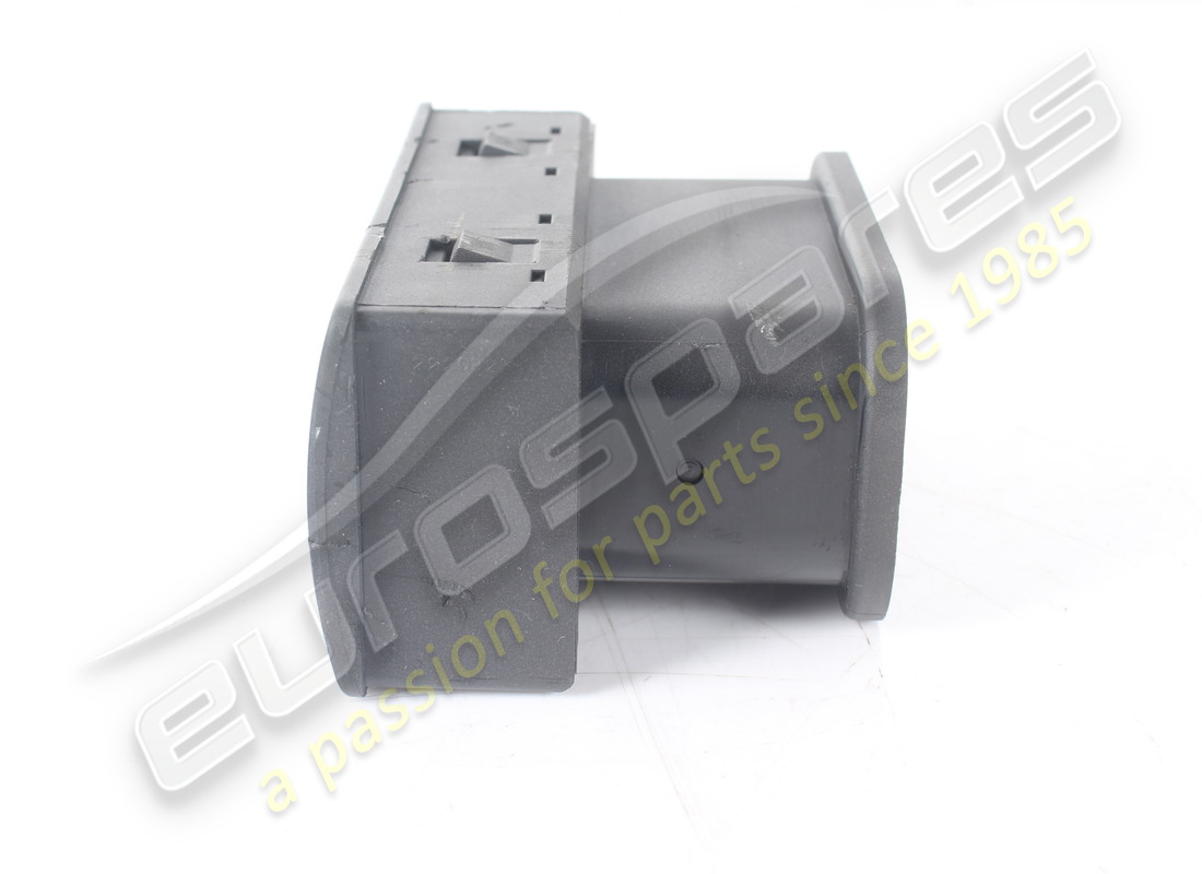 used maserati diffuser. part number 315553020 (3)