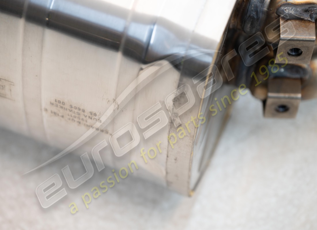 new (other) ferrari complete exhaust silencer. part number 195811 (3)