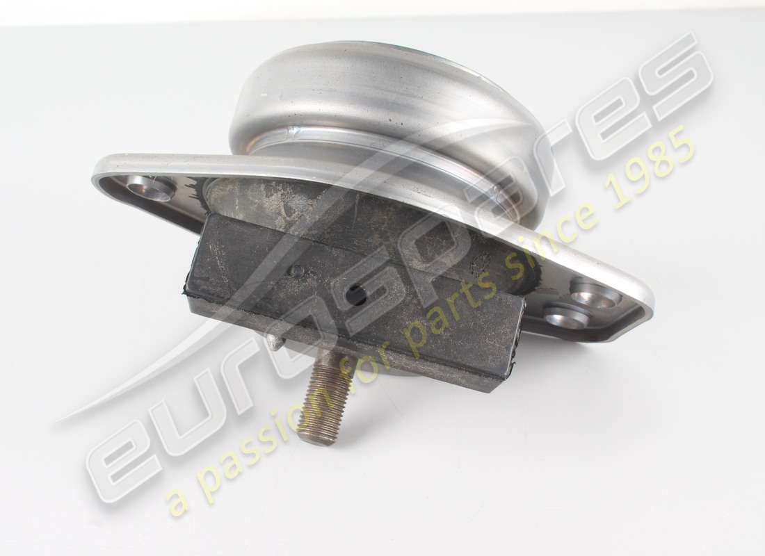 new ferrari complete lh bushing. part number 339627 (3)