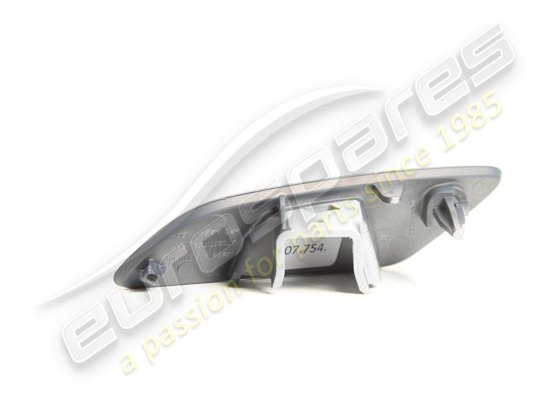 new porsche primed. part number 971807754g2x (1)