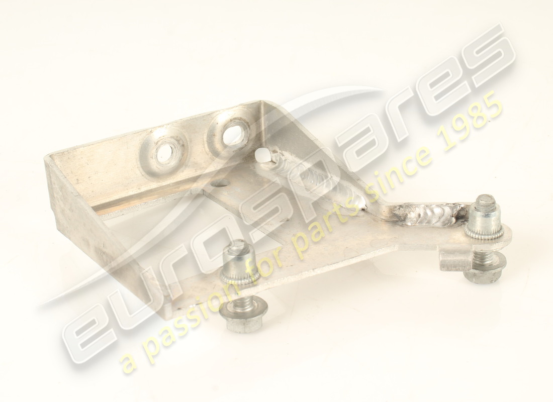 USED FERRARI STAFFA SOSTEGNO SOLENOIDE. PART NUMBER 888385 (3) used ferrari staffa sostegno solenoide. part number 888385 (3)