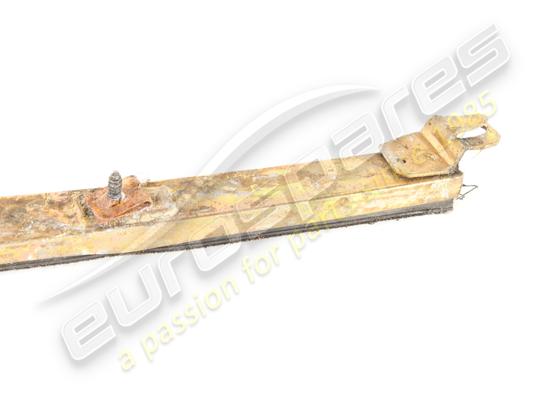 USED MASERATI DOOR FRONT WATER GUIDE. PART NUMBER 377700111 (4) used maserati door front water guide. part number 377700111 (4)