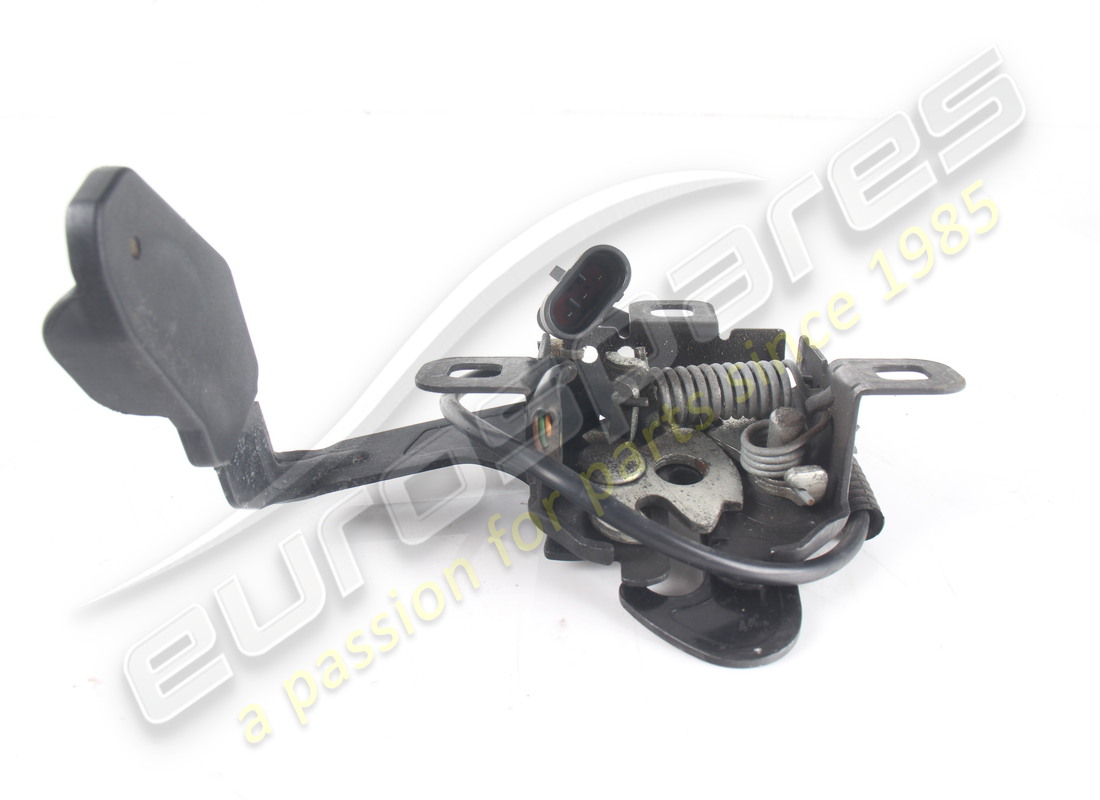 USED FERRARI LID LOCK. PART NUMBER 83752200 (2) used ferrari lid lock. part number 83752200 (2)