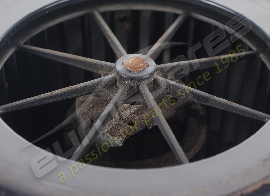used ferrari lh electric fan from ch no 76081. part number 62438800 (7)
