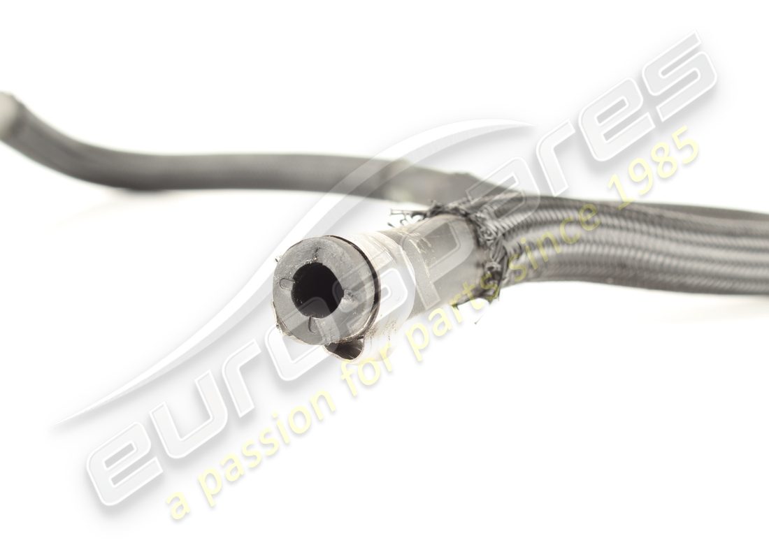 used maserati hose. part number 670004133 (3)