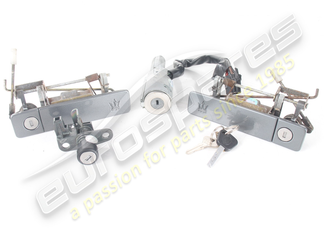 USED MASERATI STEERING LOCK BODY. PART NUMBER 373400001 (1) used maserati steering lock body. part number 373400001 (1)