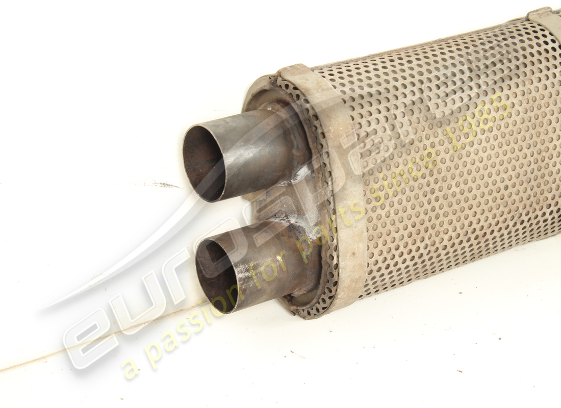 used ferrari central muffler. part number 175762 (2)