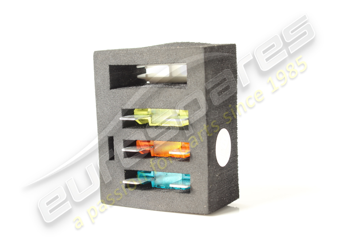 used ferrari complete fuse kit. part number eap1450154 (2)