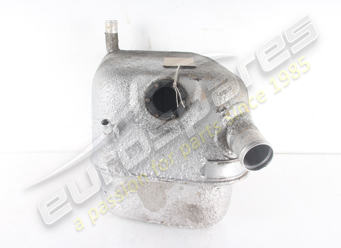 USED FERRARI LH FUEL TANK. PART NUMBER 121318 (3) used ferrari lh fuel tank. part number 121318 (3)