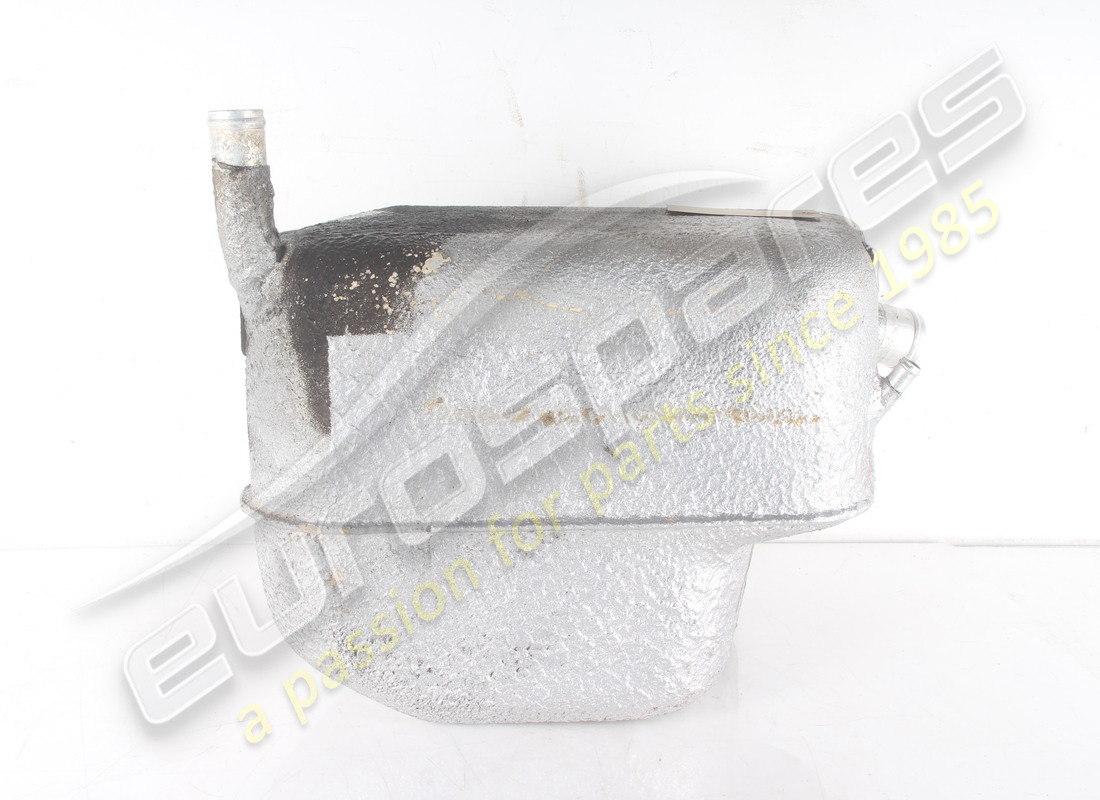 USED FERRARI LH FUEL TANK. PART NUMBER 121318 (4) used ferrari lh fuel tank. part number 121318 (4)