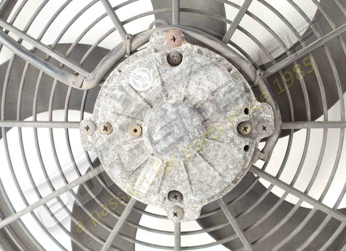 USED MASERATI COMPLETE HOOD WITH ELECTRIC FAN. PART NUMBER 221254 (4) used maserati complete hood with electric fan. part number 221254 (4)