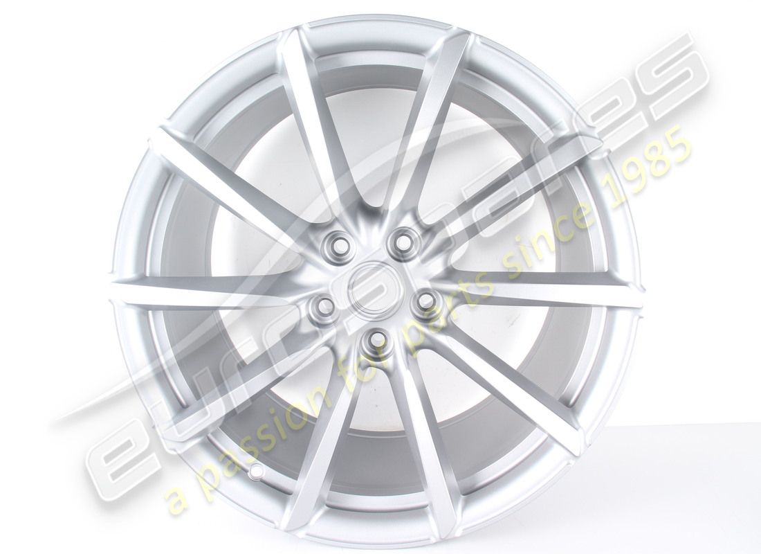 NEW FERRARI REAR WHEEL 11,5J X 20 H2. PART NUMBER 875729 (1) new ferrari rear wheel 11,5j x 20 h2. part number 875729 (1)