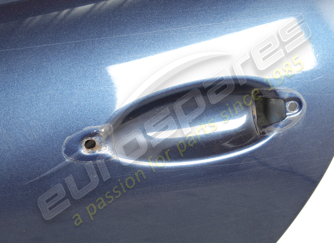 used maserati complete lh rear door. part number 67062300 (2)