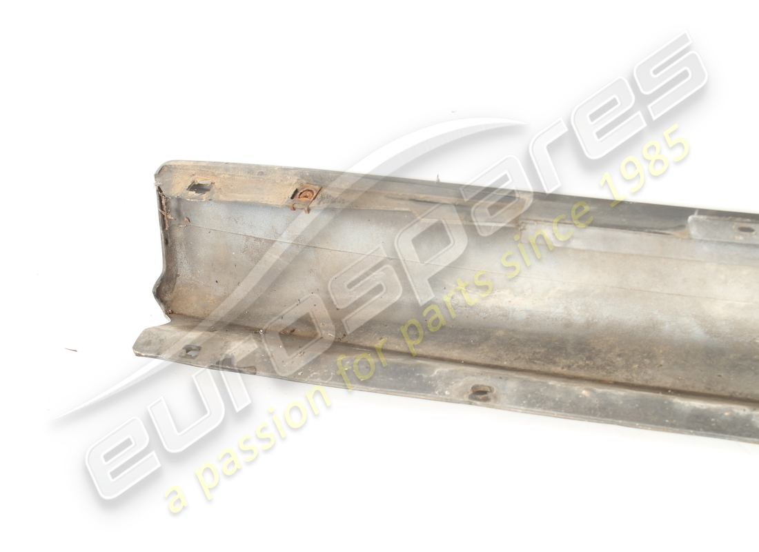 used maserati rh side skirt. part number 980000906 (6)