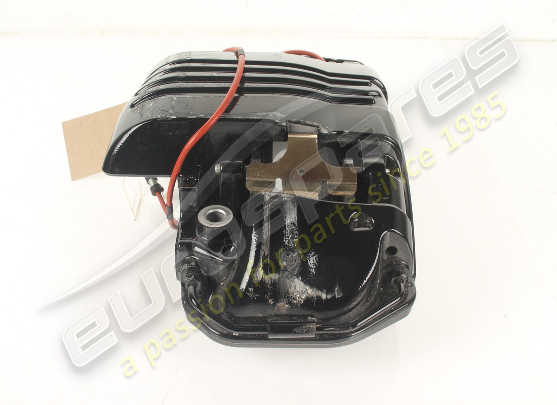 USED FERRARI COMPLETE RH FRONT CALLIPER. PART NUMBER 776903 (2) used ferrari complete rh front calliper. part number 776903 (2)