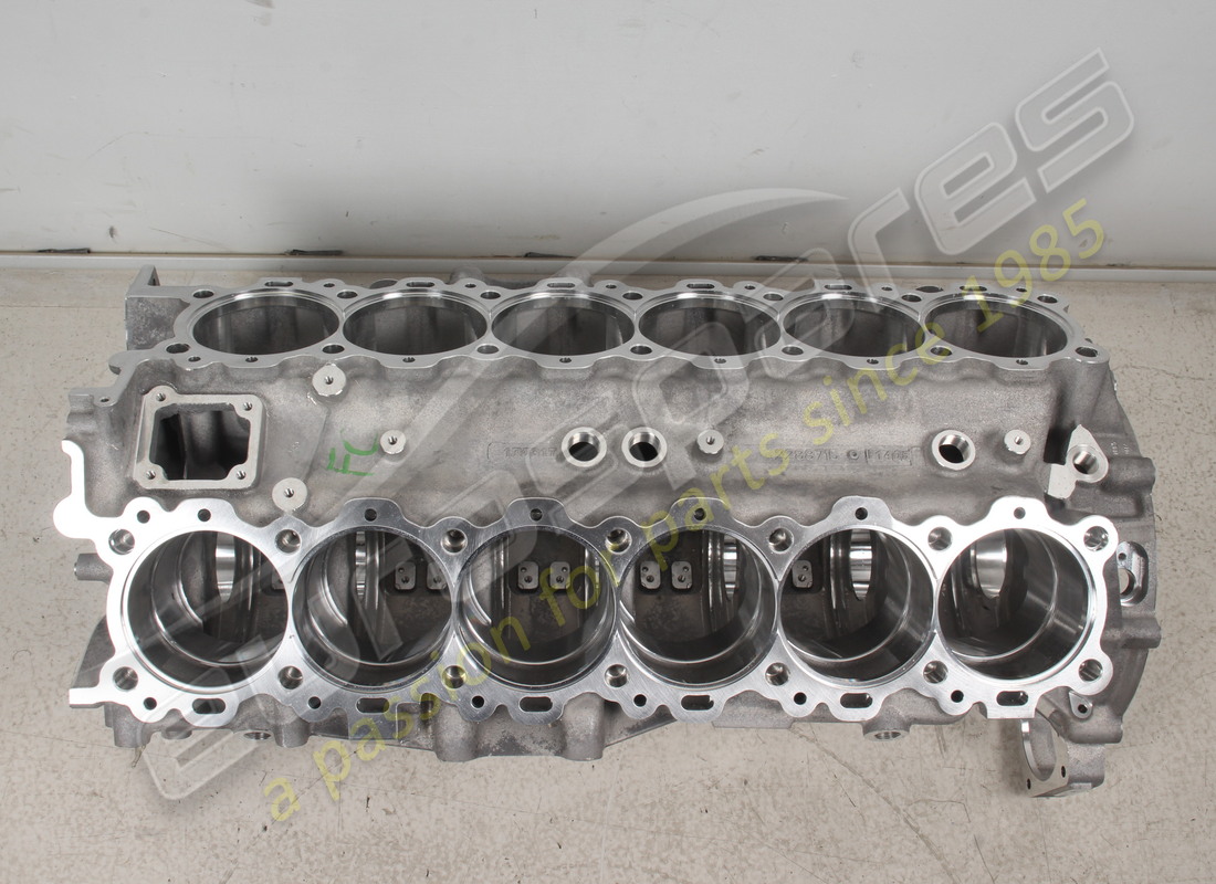 new ferrari crankcase-lower crankcase sh. part number 326982 (3)