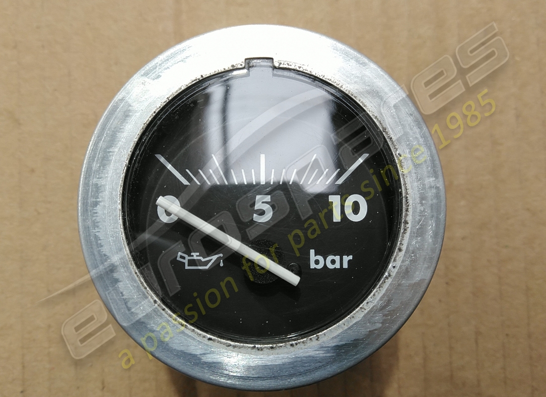 used ferrari oil pressure indicator. part number 161417 (1)