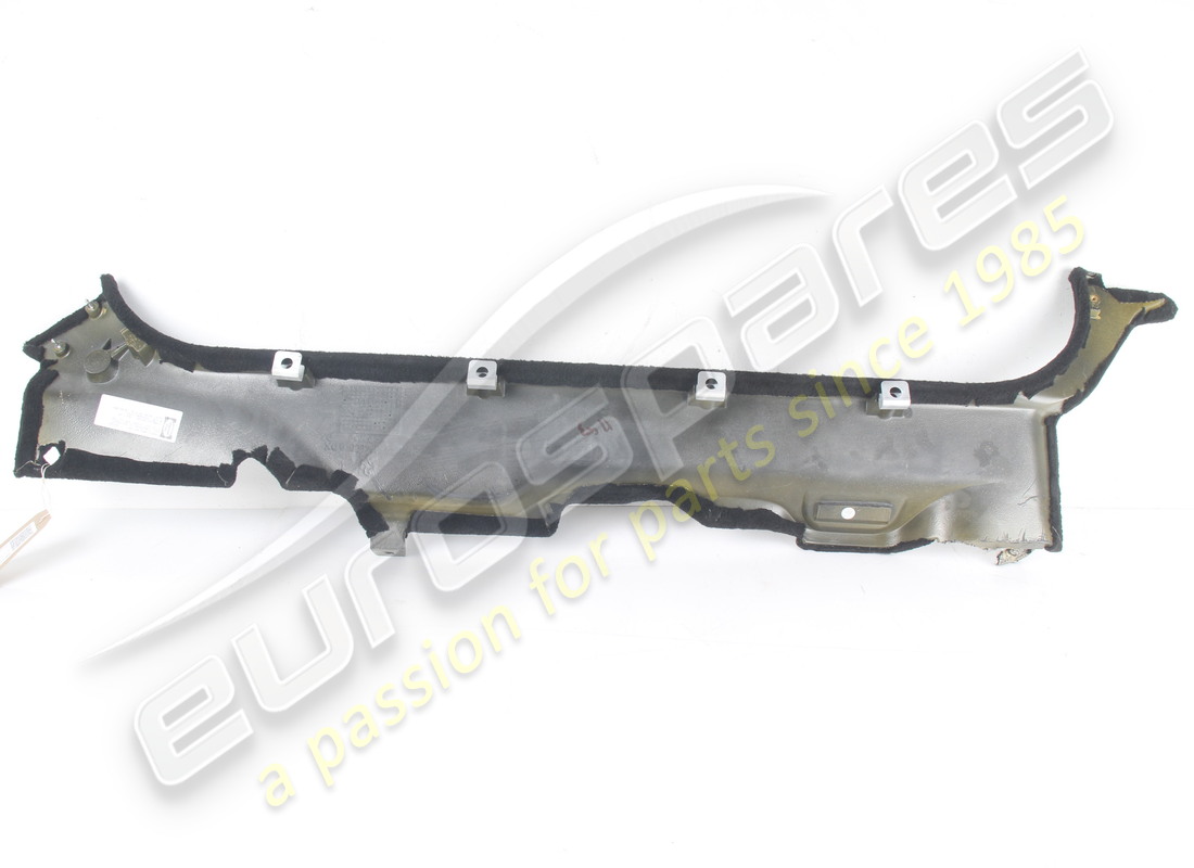 damaged ferrari rh lateral sill trim. part number 88126600 (2)