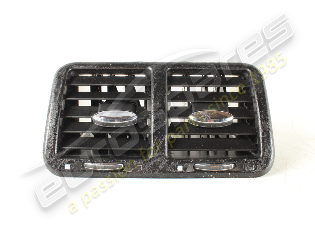 USED MASERATI REAR AIR VENT OPENING. PART NUMBER 67211900 (1) used maserati rear air vent opening. part number 67211900 (1)