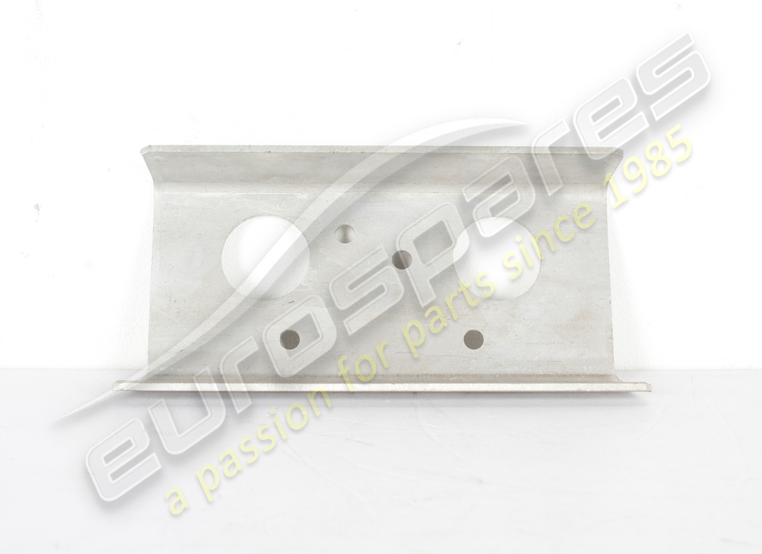 new ferrari reinforcement bracket. part number 221736 (2)