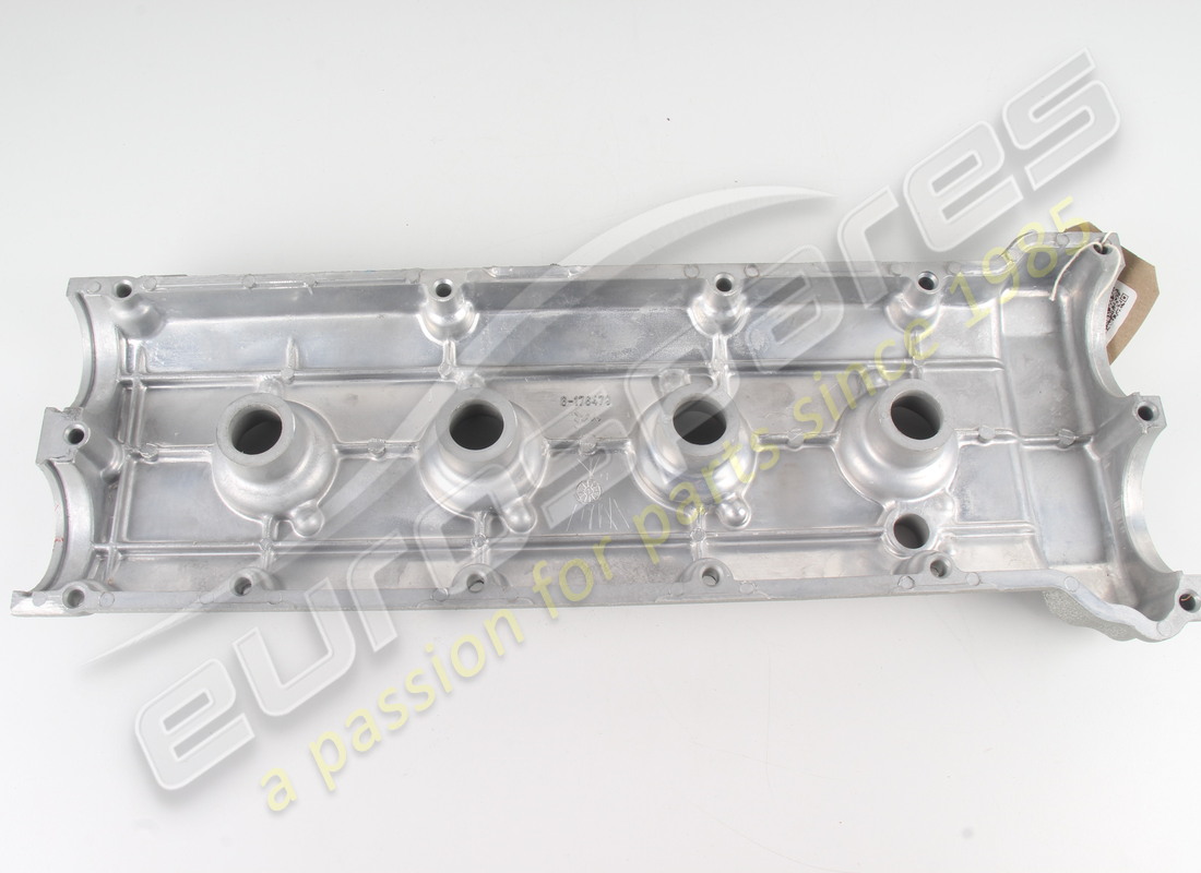 new ferrari cam cover part of head. part number 176479 (2)