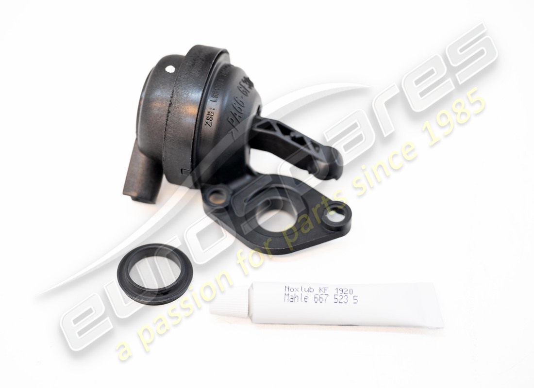 NEW PORSCHE REPAIR KIT. PART NUMBER 95811096001 (1) new porsche repair kit. part number 95811096001 (1)