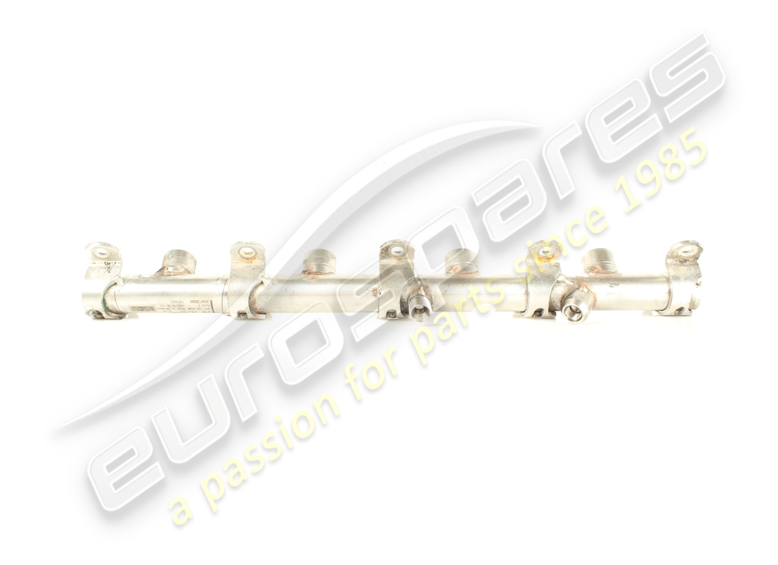 used lamborghini fuel rail. part number 0p2133316a (2)