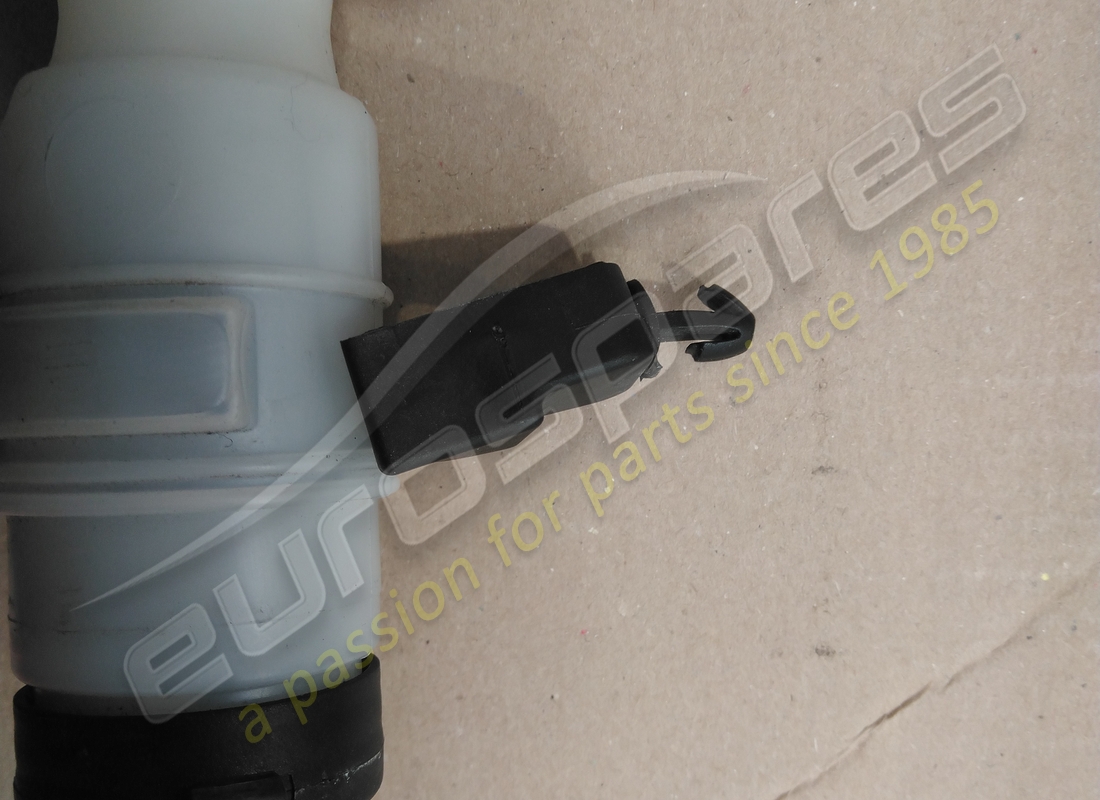 used maserati tank pipe. part number 670038848 (2)