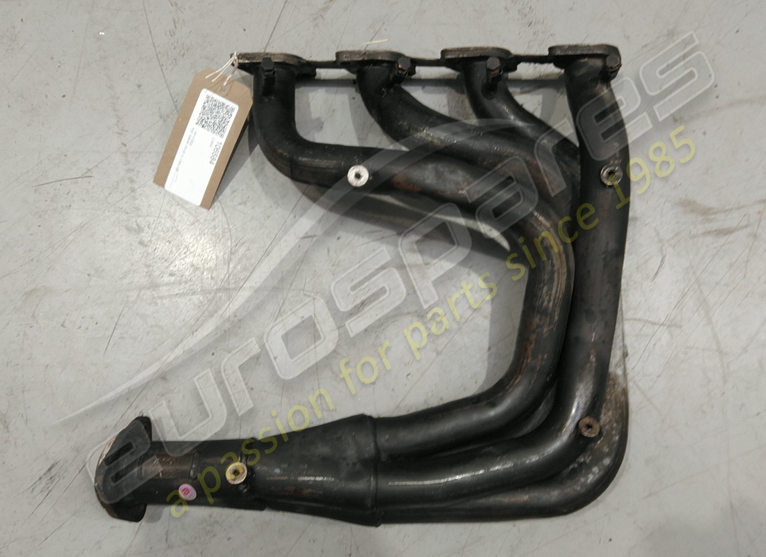 used ferrari 308gt4 - gtb/s rear manifold. part number 106584 (2)