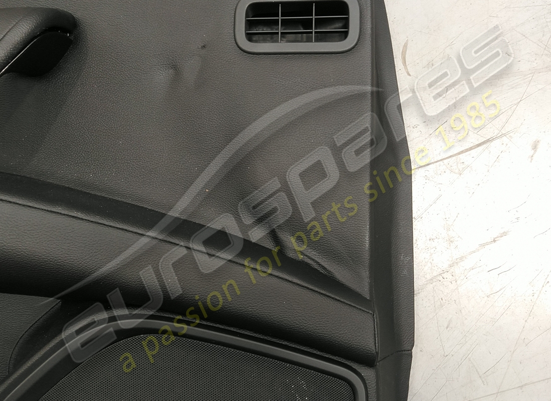 damaged maserati pannello porta ant.sx complete gd. part number 670023128 (2)