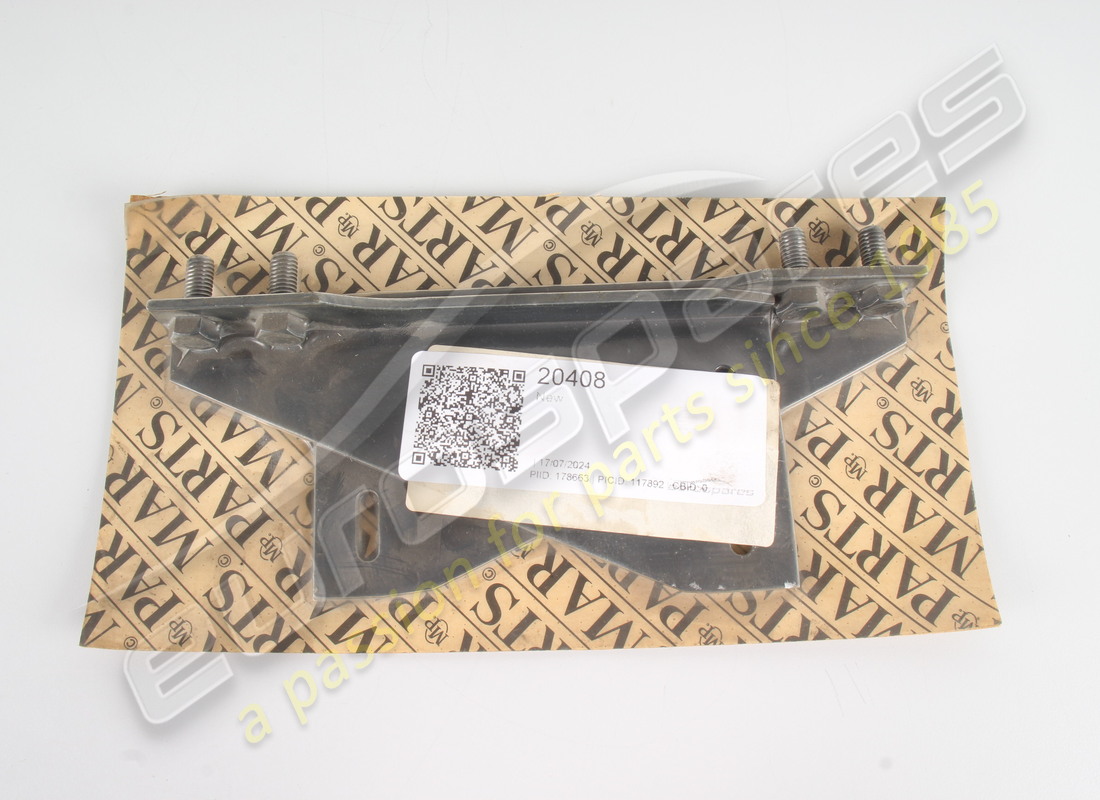 NEW Ferrari EXHAUST MOUNT BRACKET (PAIR) . PART NUMBER 20408 (1)