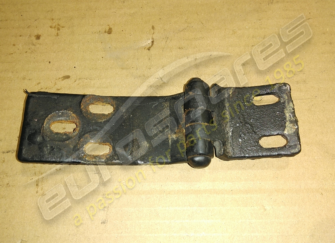 USED Ferrari BOOT LID HINGE ASSEMBLY . PART NUMBER 40355604 (1)