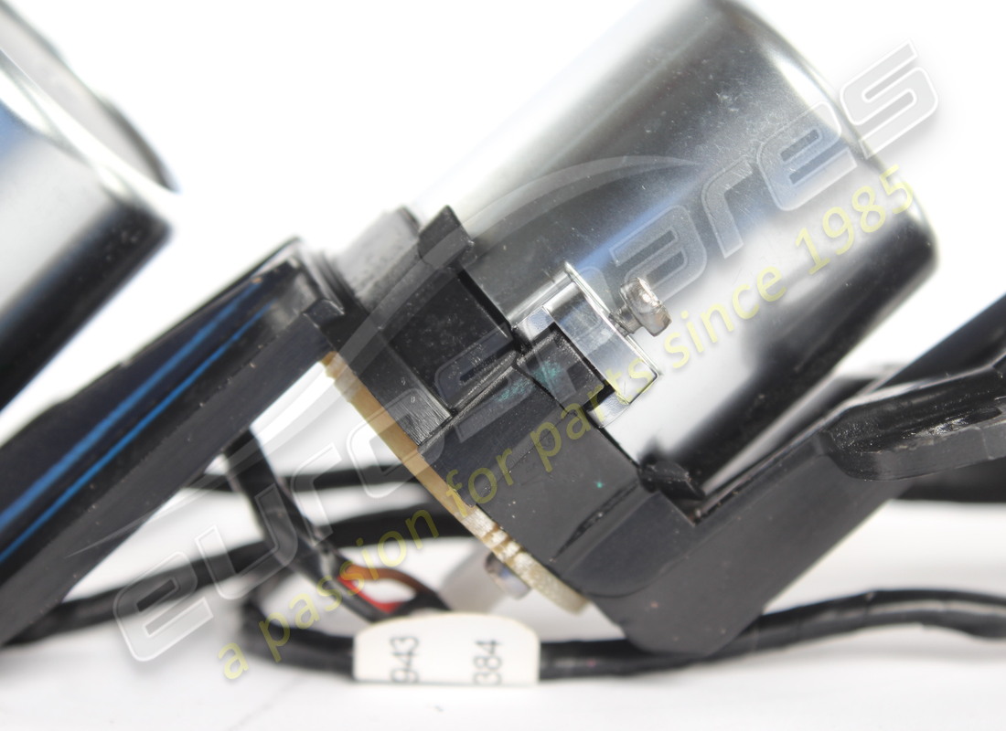 damaged ferrari comandi cambio f1. part number 878579 (3)