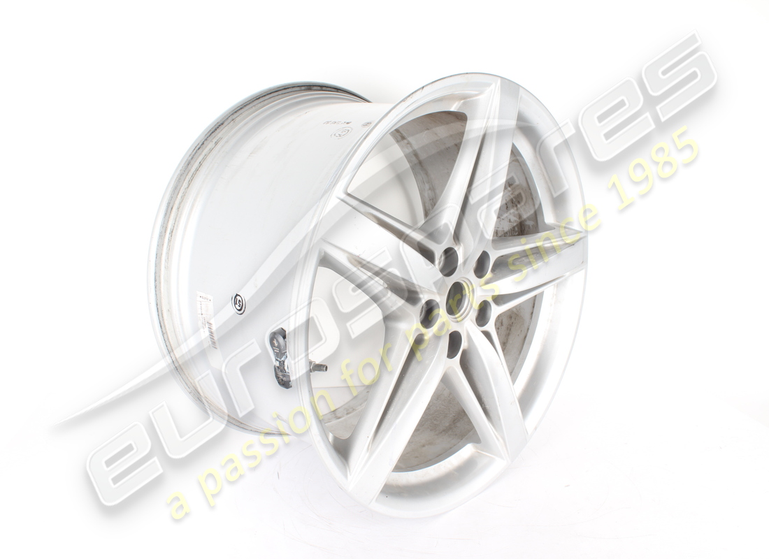 used ferrari rear wheel. part number 283185 (2)
