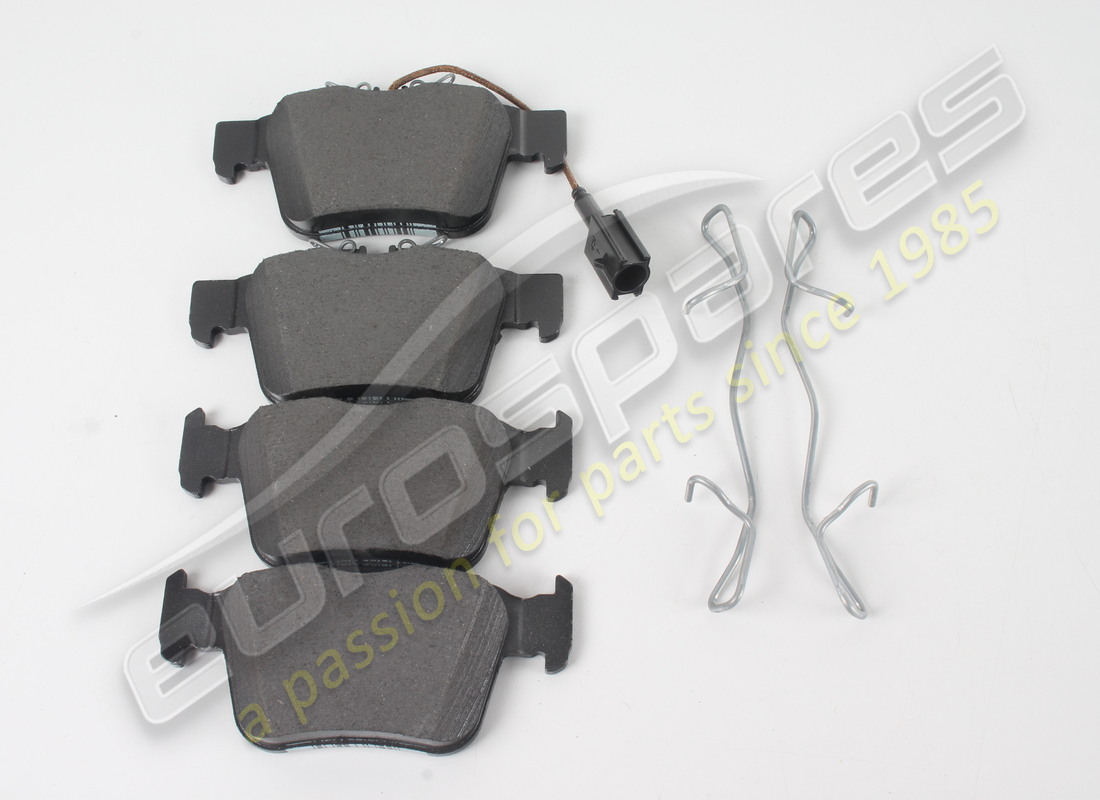 new maserati rear pads. part number 673012303 (1)