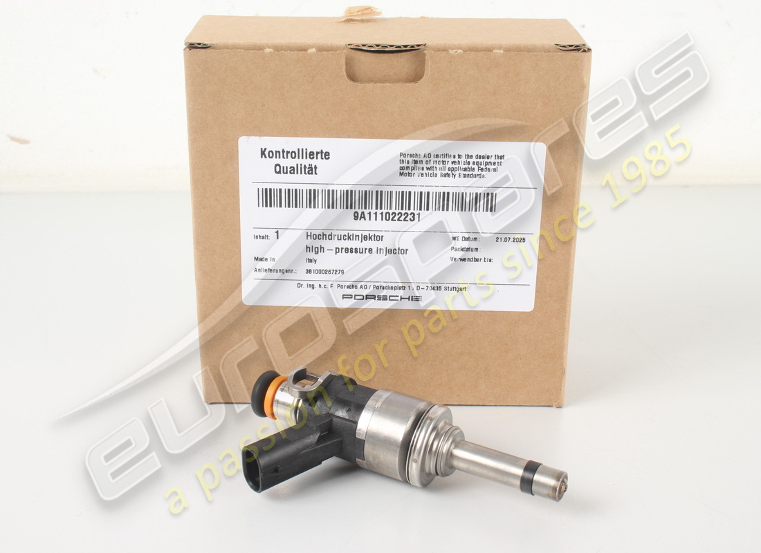 NEW PORSCHE HIGH-PRESSURE INJECTOR. PART NUMBER 9A111022231 (3) new porsche high-pressure injector. part number 9a111022231 (3)