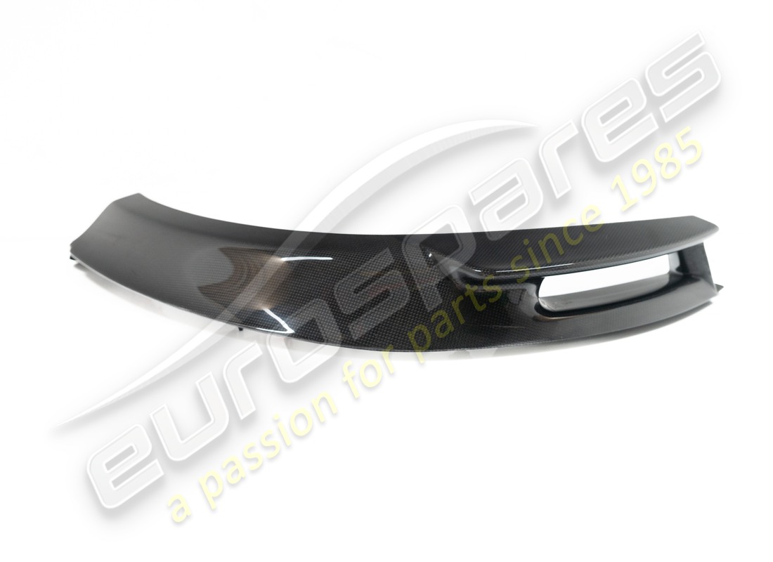 used ferrari complete rh rear flank cladding. part number 901771 (2)