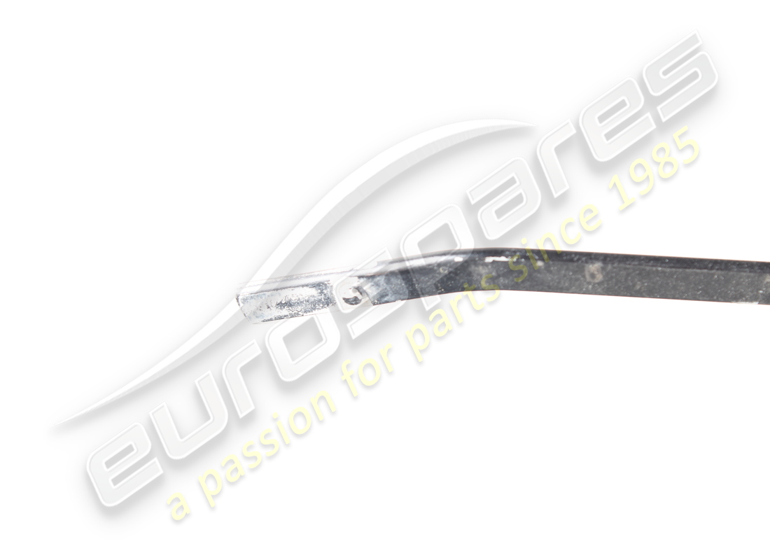 damaged ferrari lh wiper arm lhd part number 108739 (2)