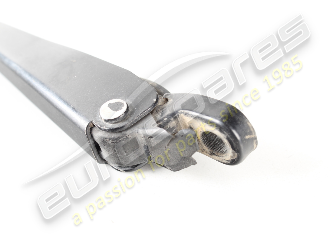 damaged ferrari lh wiper arm lhd part number 108739 (6)