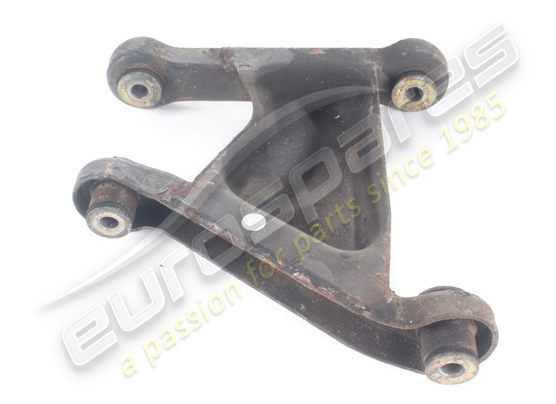 used ferrari rh rear suspension upper lever. part number 115716 (2)