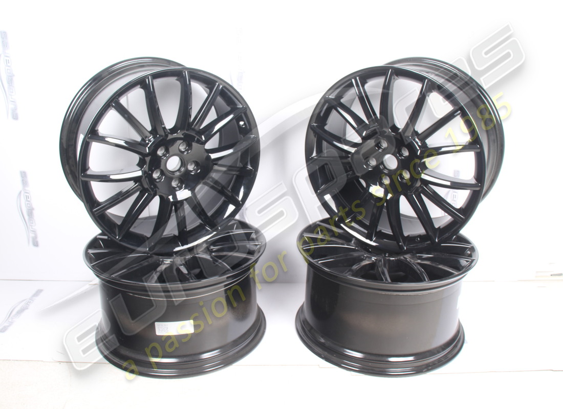 RECONDITIONED Maserati 20 WHEEL SET . PART NUMBER 980156308A (1)