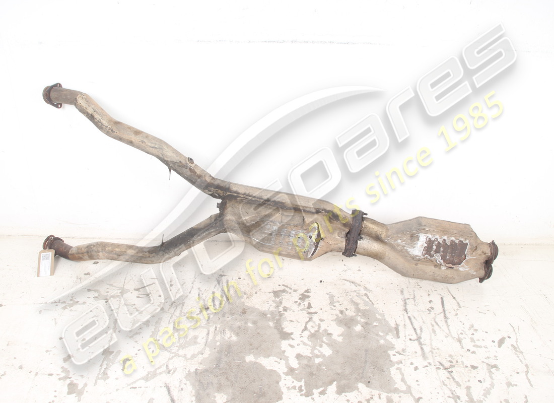 DAMAGED Eurospares FRONT MANIFOLD & CENTTRAL CATALYST CONVERTER . PART NUMBER EAP1726397 (1)