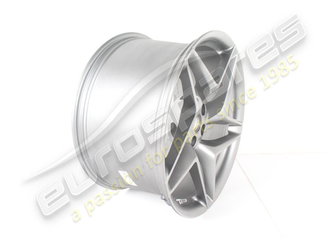 new (other) ferrari rh rear wheel. part number 861254 (2)