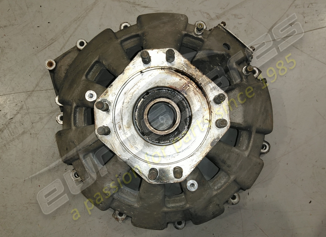 USED Ferrari COMPLETE CLUTCH HOUSING . PART NUMBER 173622 (1)